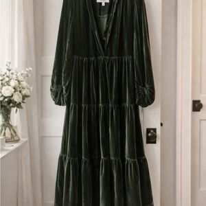 SHEIN Dark Green Velvet Long Sleeve Dress